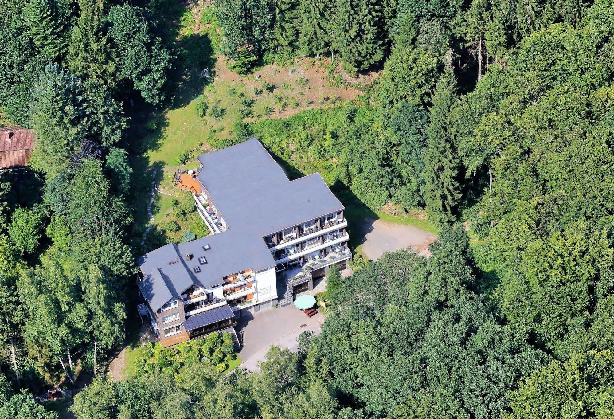 Waldhotel Porta Westfalica Buitenkant foto